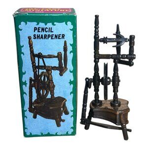 Die cast metal Spinning Loom Pencil Sharpener, NO 9625 W/Box “ Hong Kong”